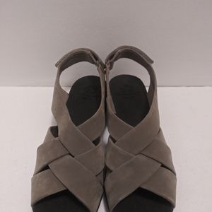 Cloudsteppers by Clarks